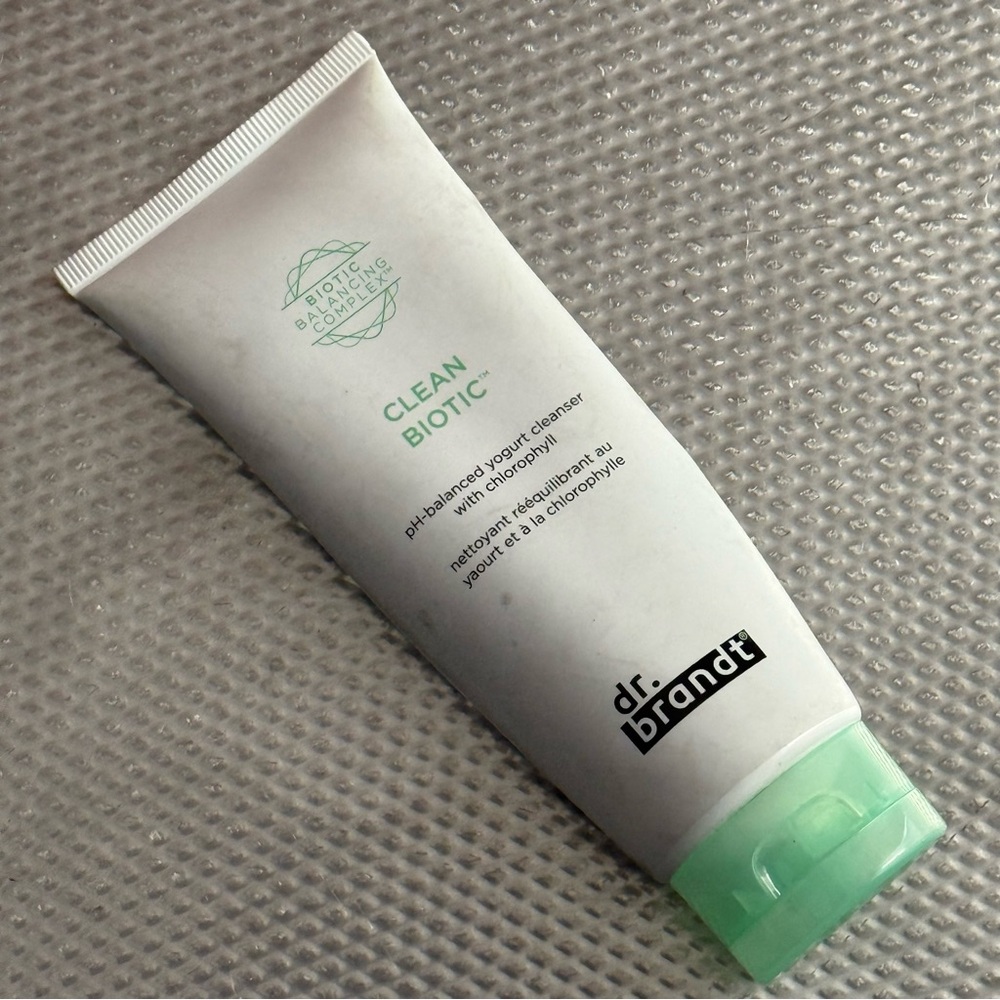 Dr. Brandt Clean Biotic Cleanser